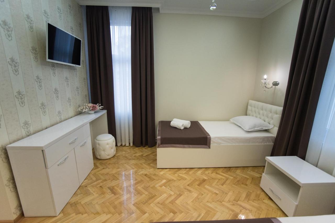 Center Deluxe Garni Отель типа 